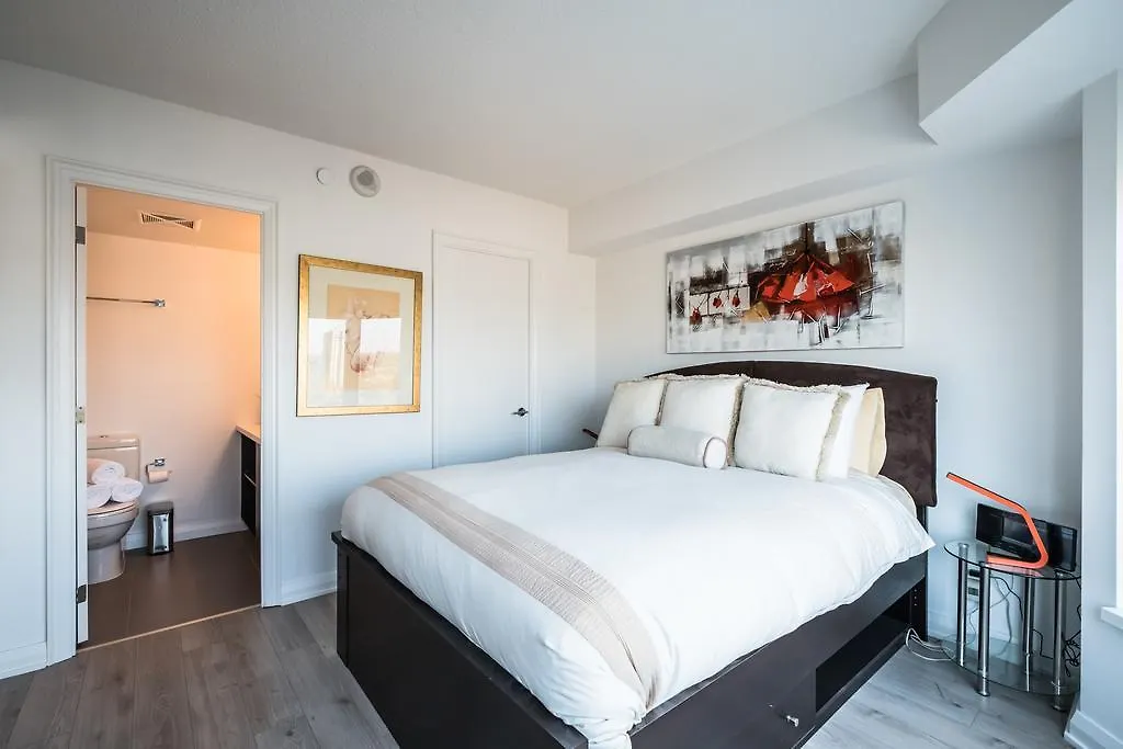 Apartment Quickstay - Luxury Executive In Yorkville Toronto