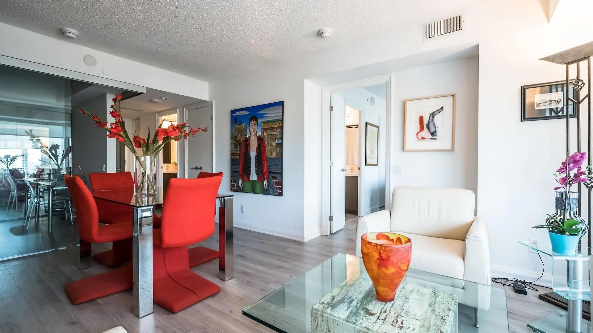 Quickstay - Luxury Executive In Yorkville Toronto Canada